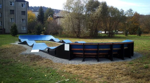 Nicht stationärer modularer Pumptrack