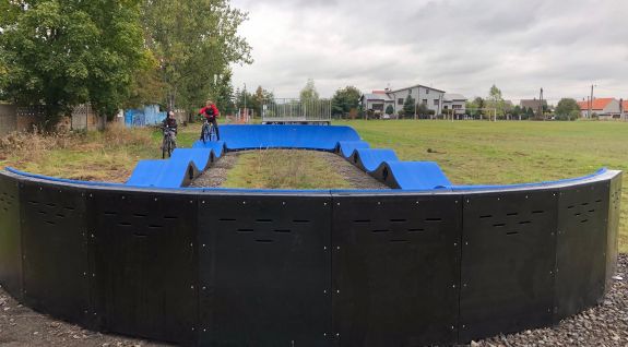 Nicht stationärer modularer Pumptrack