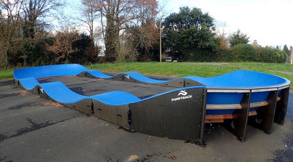 Modularer Pumptrack