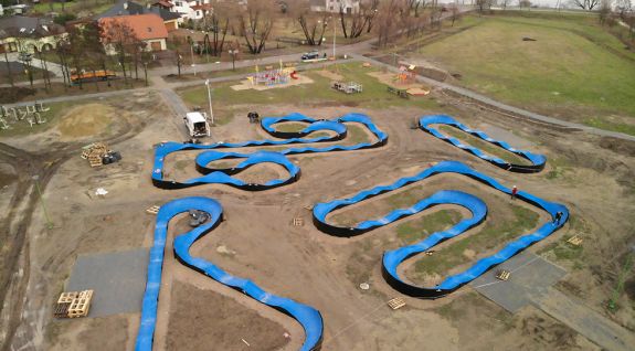 Komposit Pumptrack