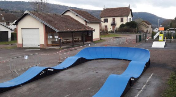 Komposit Pumptrack