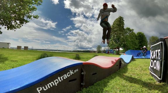 Komposit Pumptrack