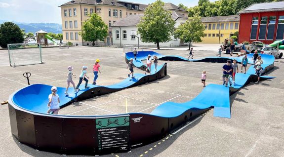 Fahrradspielplatz oder Komposit-Pumptrack