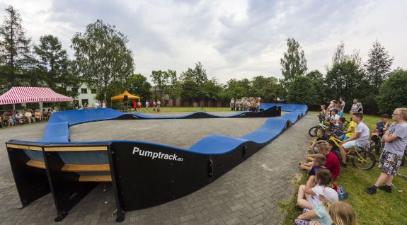 Komposit Pumptrack